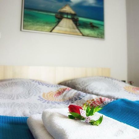 Pokoje Staromiejski Uniejow Exteriör bild